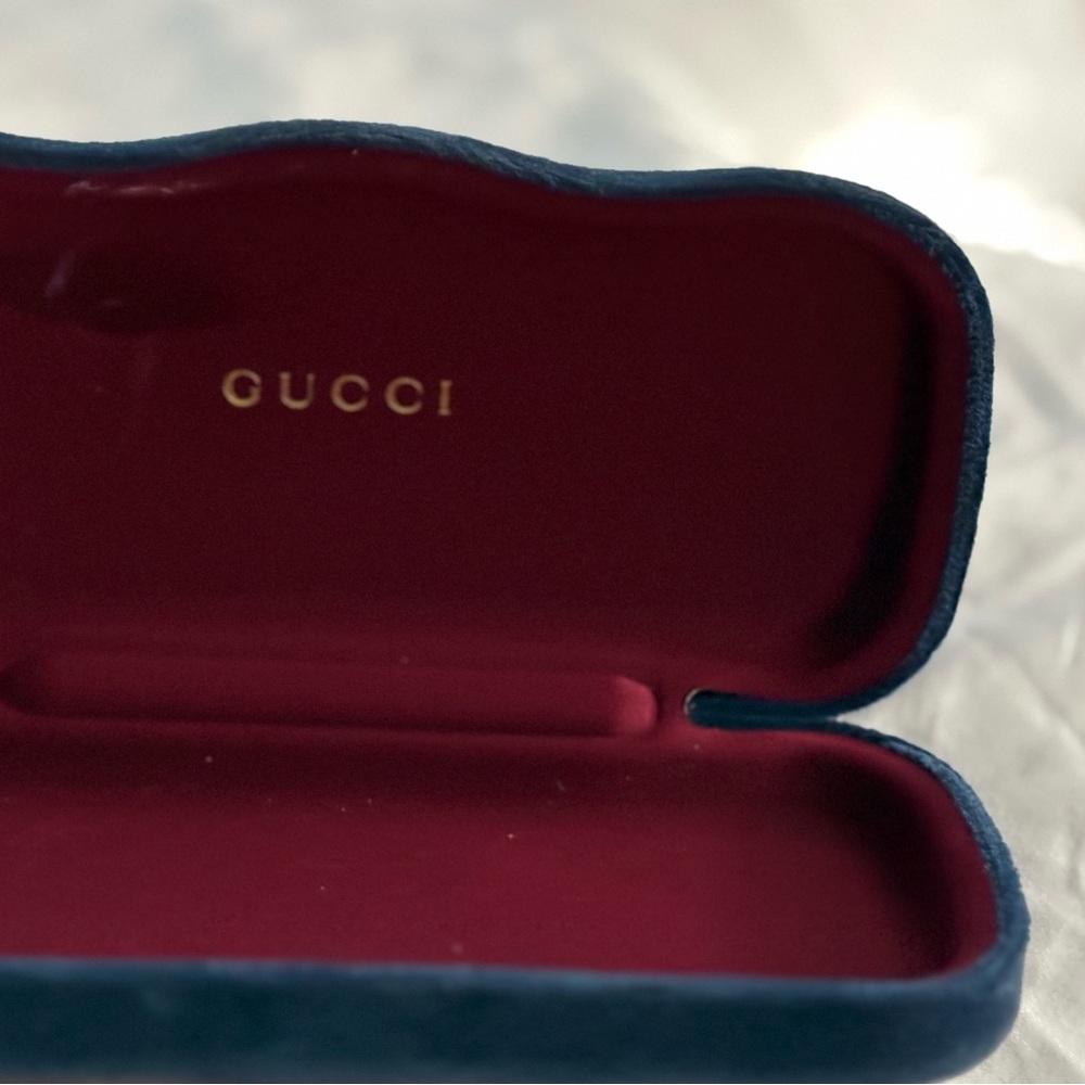 Gucci Velvet Case in Rich Blue and Deep Red